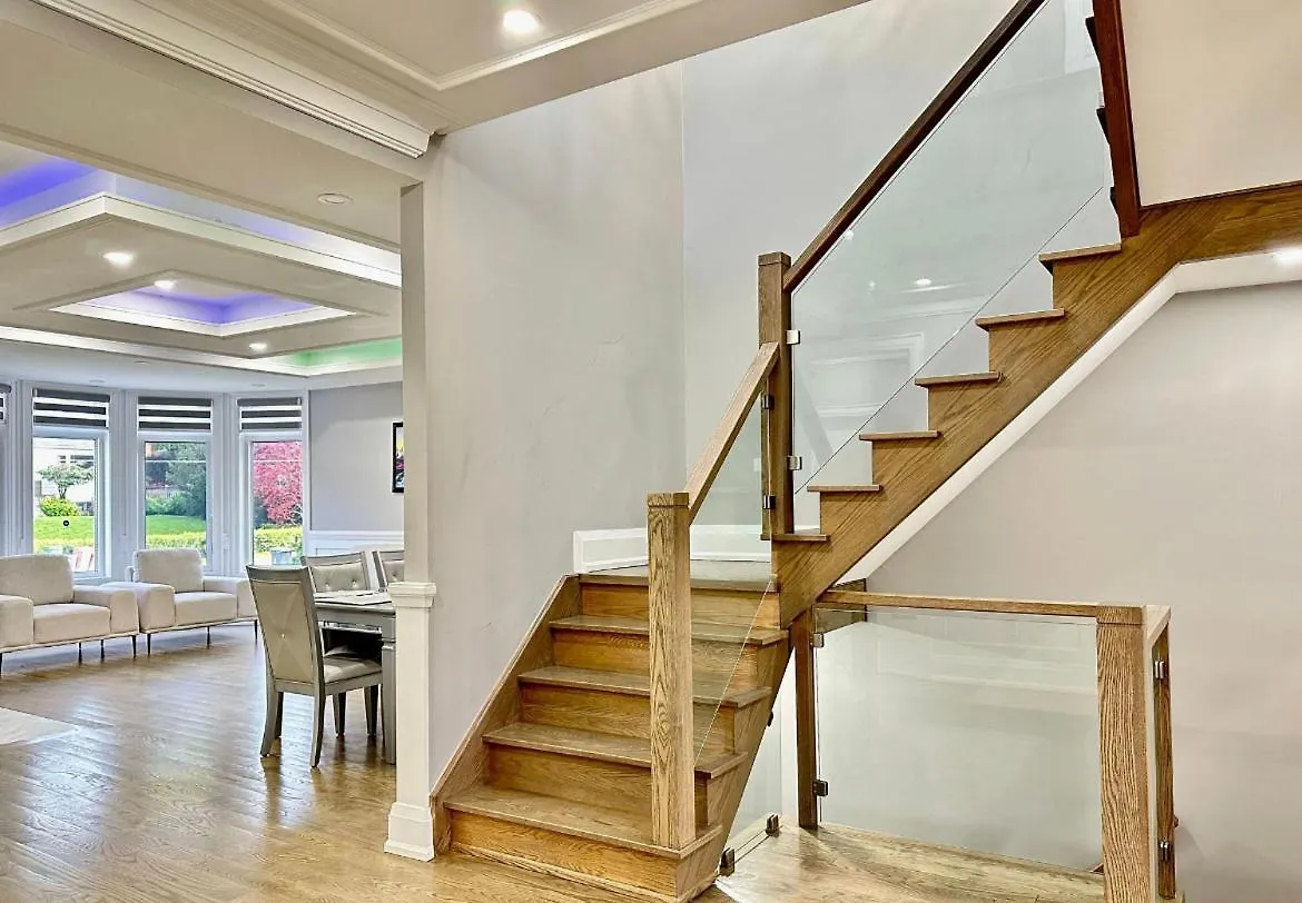 Вилла Luxurious House In Scarborough Торонто Канада