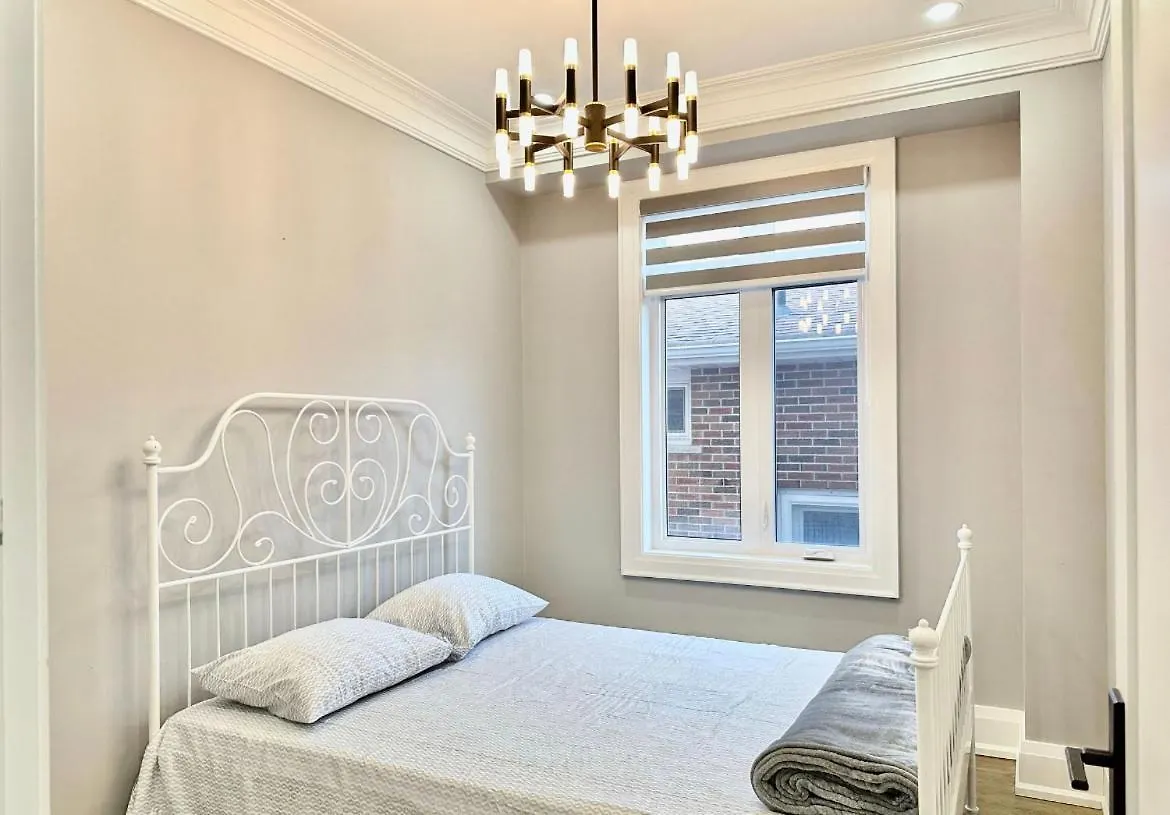 Вилла Luxurious House In Scarborough Торонто 0*,  Канада